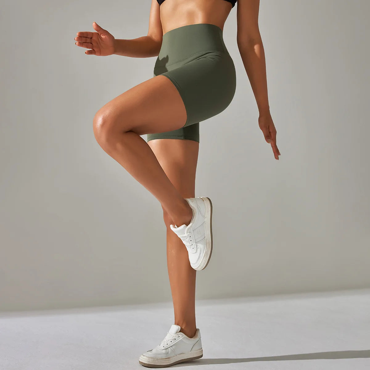 Mid-thigh Yoga Shorts - Shapers Corp