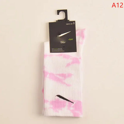 Women Tie-dye Middle Tube Socks